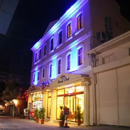 Ξενοδοχείο Saray Σμύρνη
