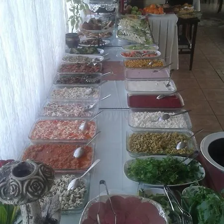 Ξενοδοχείο Saray Σμύρνη