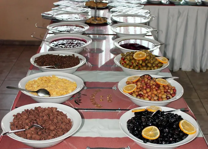 Saray Szálloda İzmir