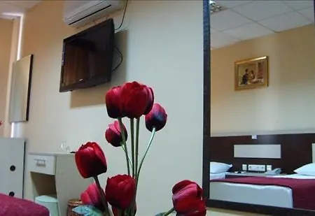 Saray Otel İzmir